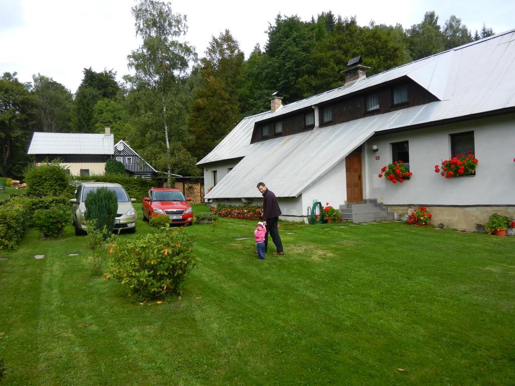 Guest House U Lakomce Desná Екстериор снимка
