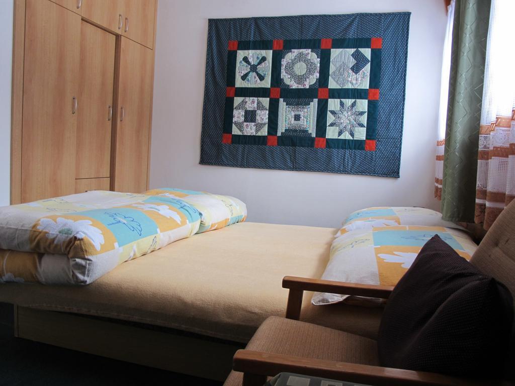 Guest House U Lakomce Desná Екстериор снимка